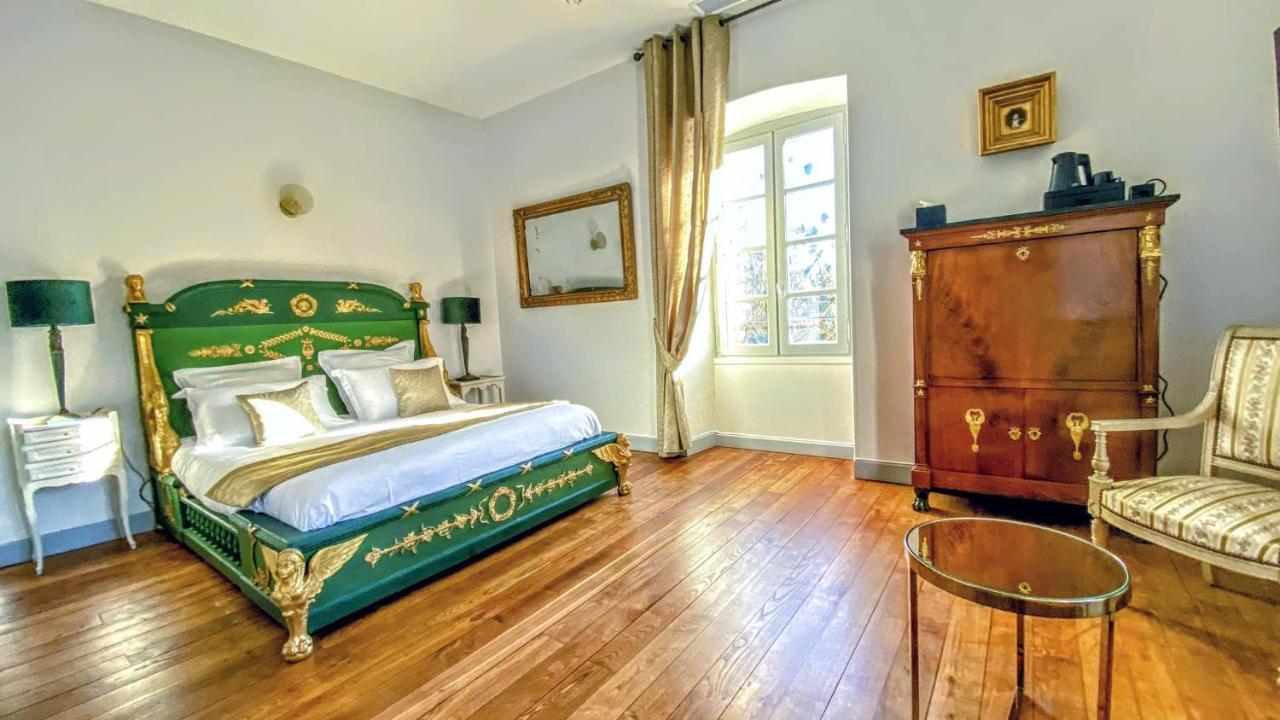 Domaine De Monplaisir Bed & Breakfast Caylus Dış mekan fotoğraf