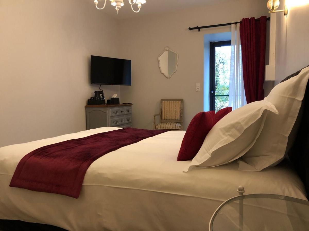 Domaine De Monplaisir Bed & Breakfast Caylus Dış mekan fotoğraf