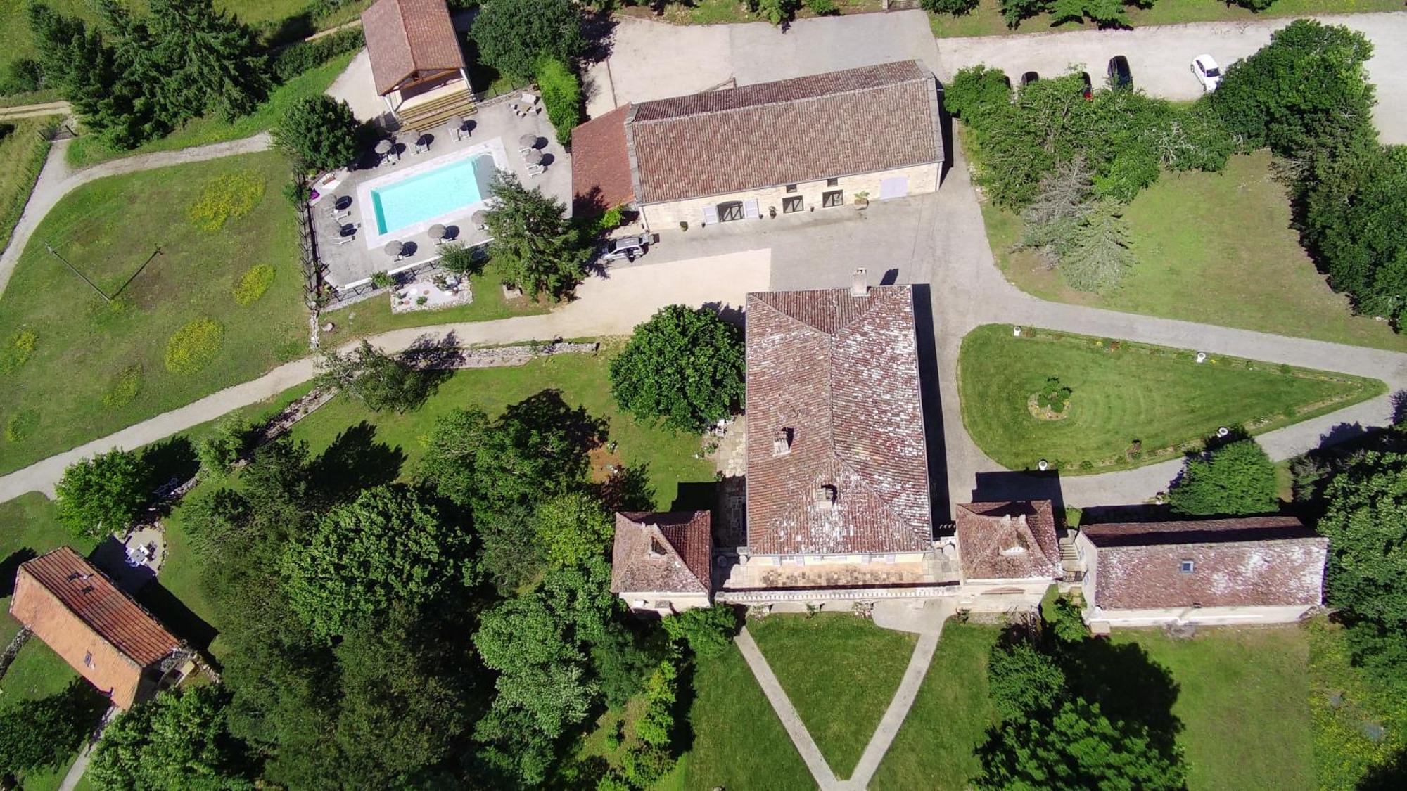 Domaine De Monplaisir Bed & Breakfast Caylus Dış mekan fotoğraf